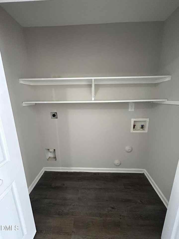644 Coleman St #101 - Photo 2 of 9