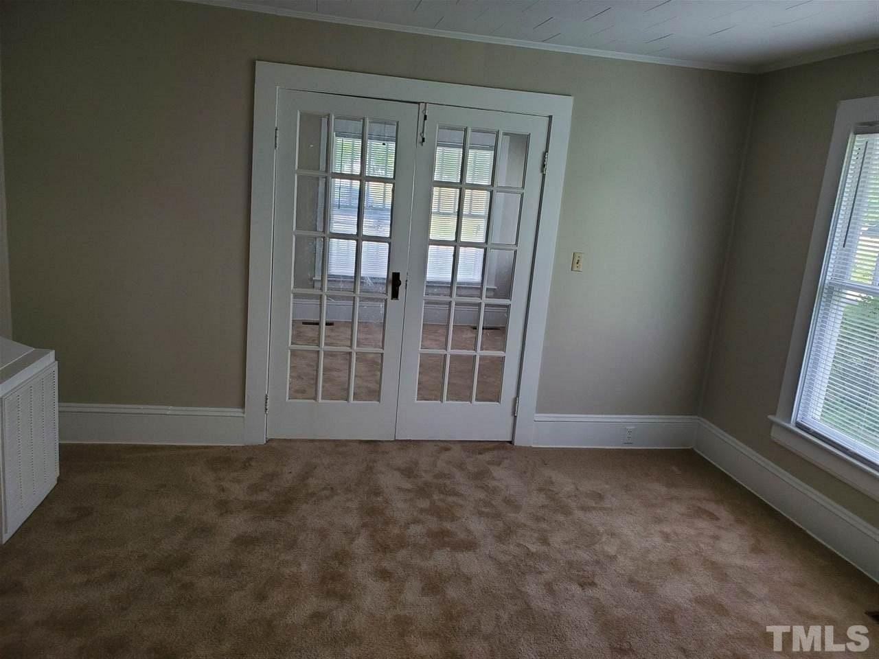 3700 Holder Rd - Photo 3 of 6