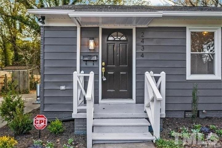 2434 Stevens Rd - Photo 3 of 20