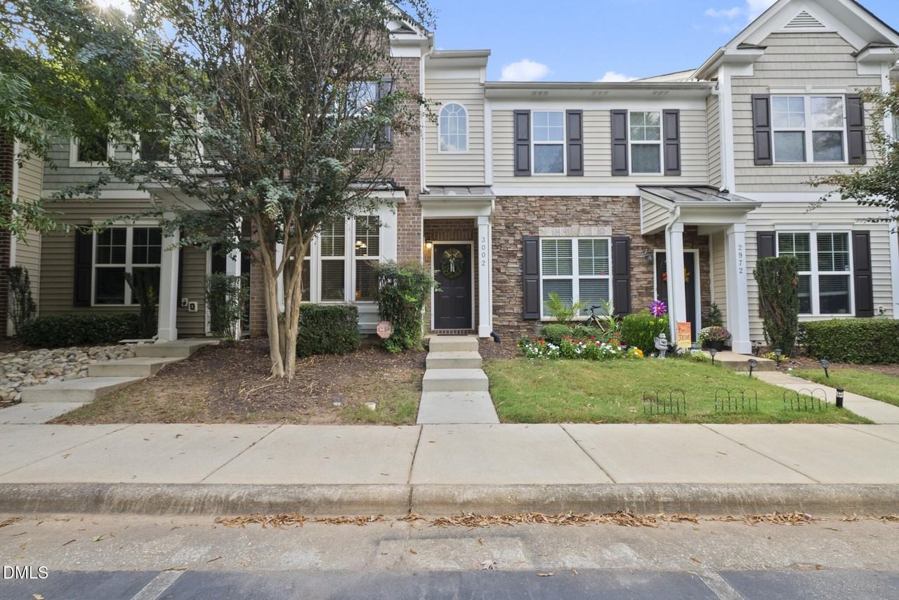 3002 Berkeley Springs Pl