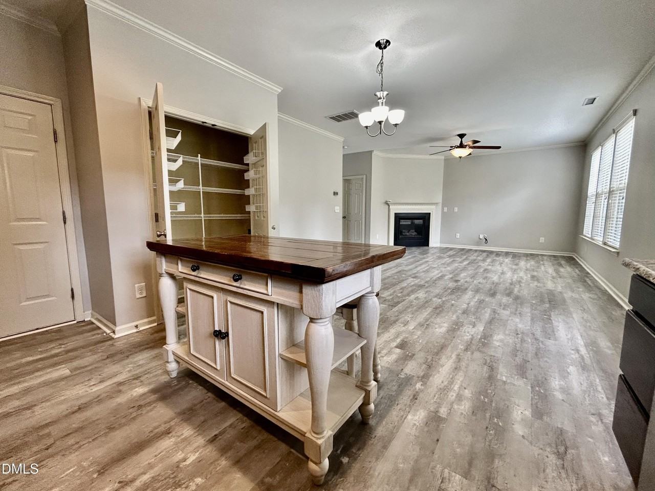 2115 Old Rosebud Dr - Photo 7 of 25