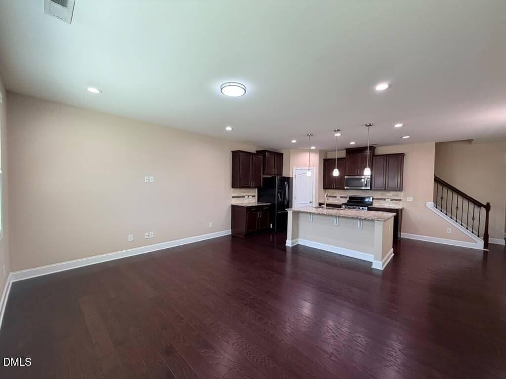 609 Liberty Hill Pass - Photo 4 of 29