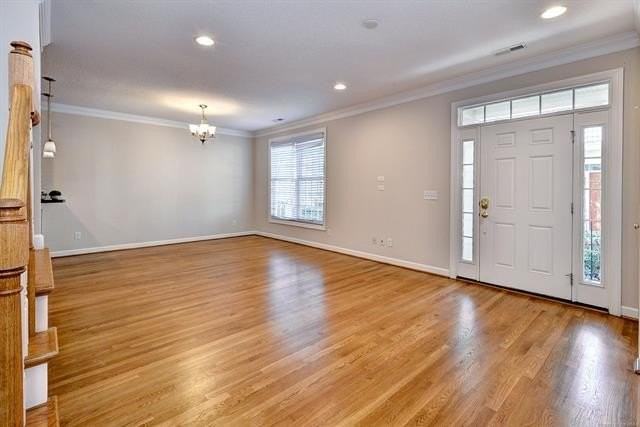 4427 Lydias Dr - Photo 6 of 32