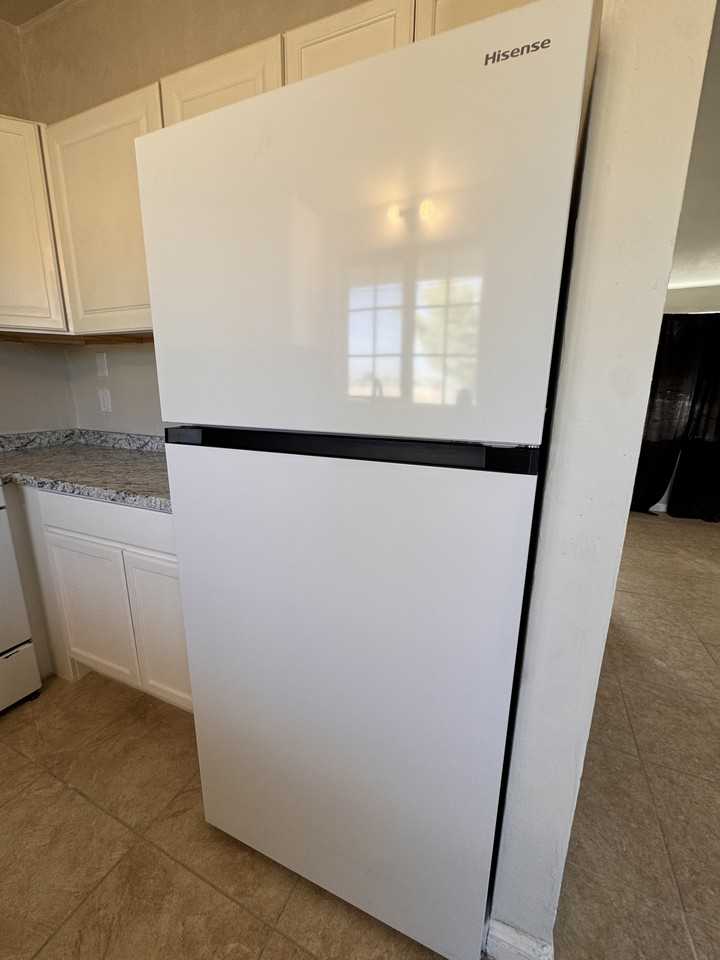 21225 79th St #1 - Photo 4 of 11