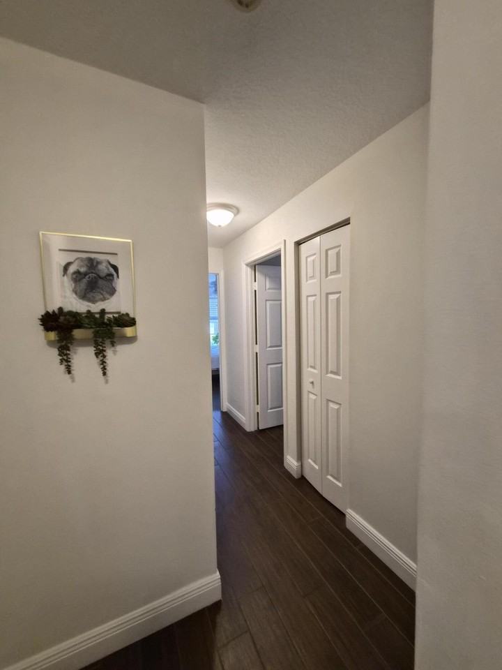 3574 Danbury Ct - Photo 6 of 50