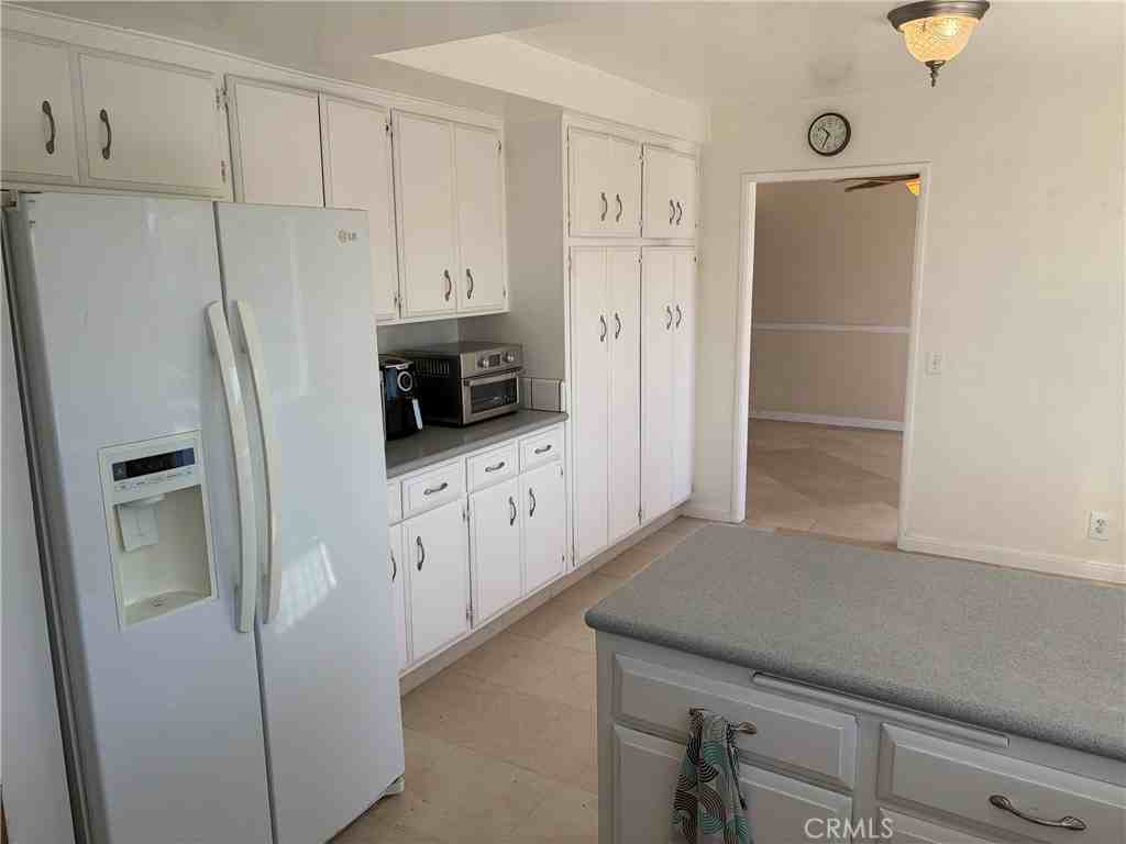 1742 La Mesa Oaks Dr - Photo 3 of 24