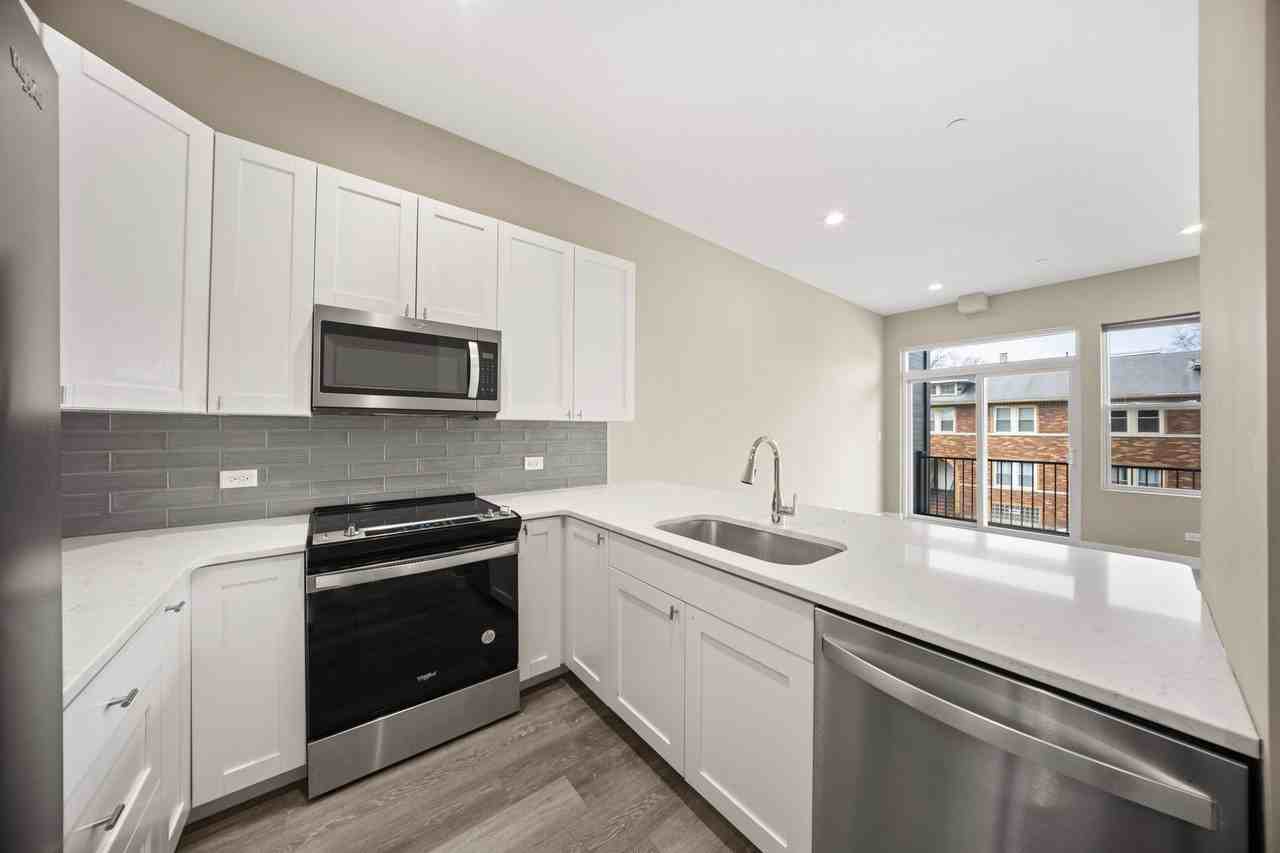 3708 Grand Blvd. - Photo 2 of 12