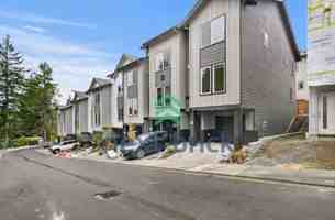 featured image of 16830 20th Ave W #D10