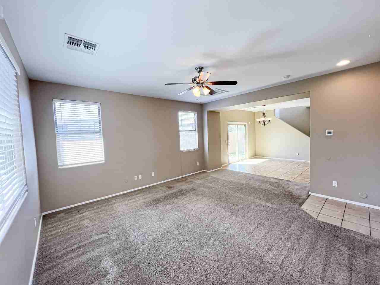 7016 S 7th Ln - Photo 3 of 25