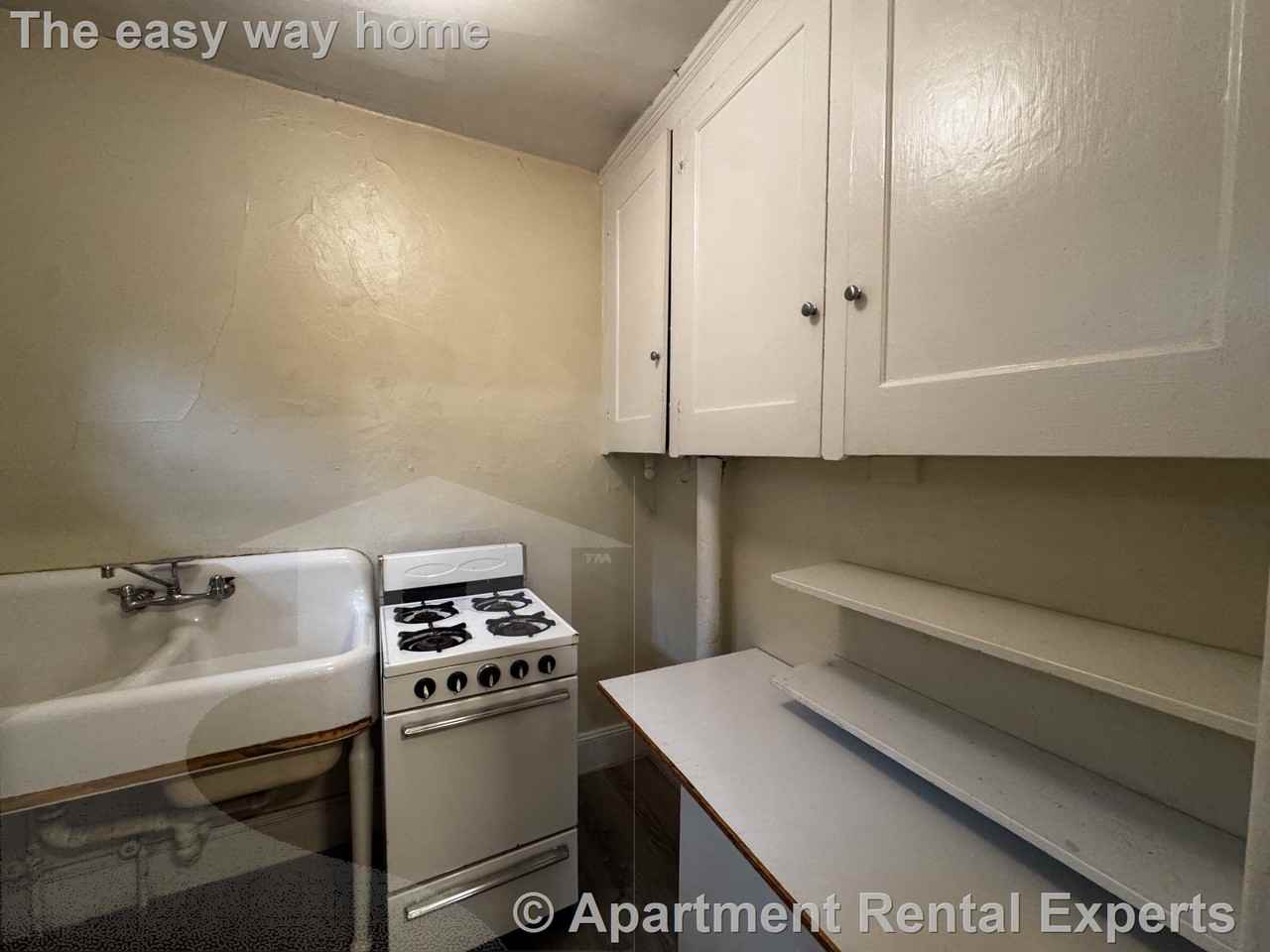 6 Agassiz St #3 - Photo 7 of 12