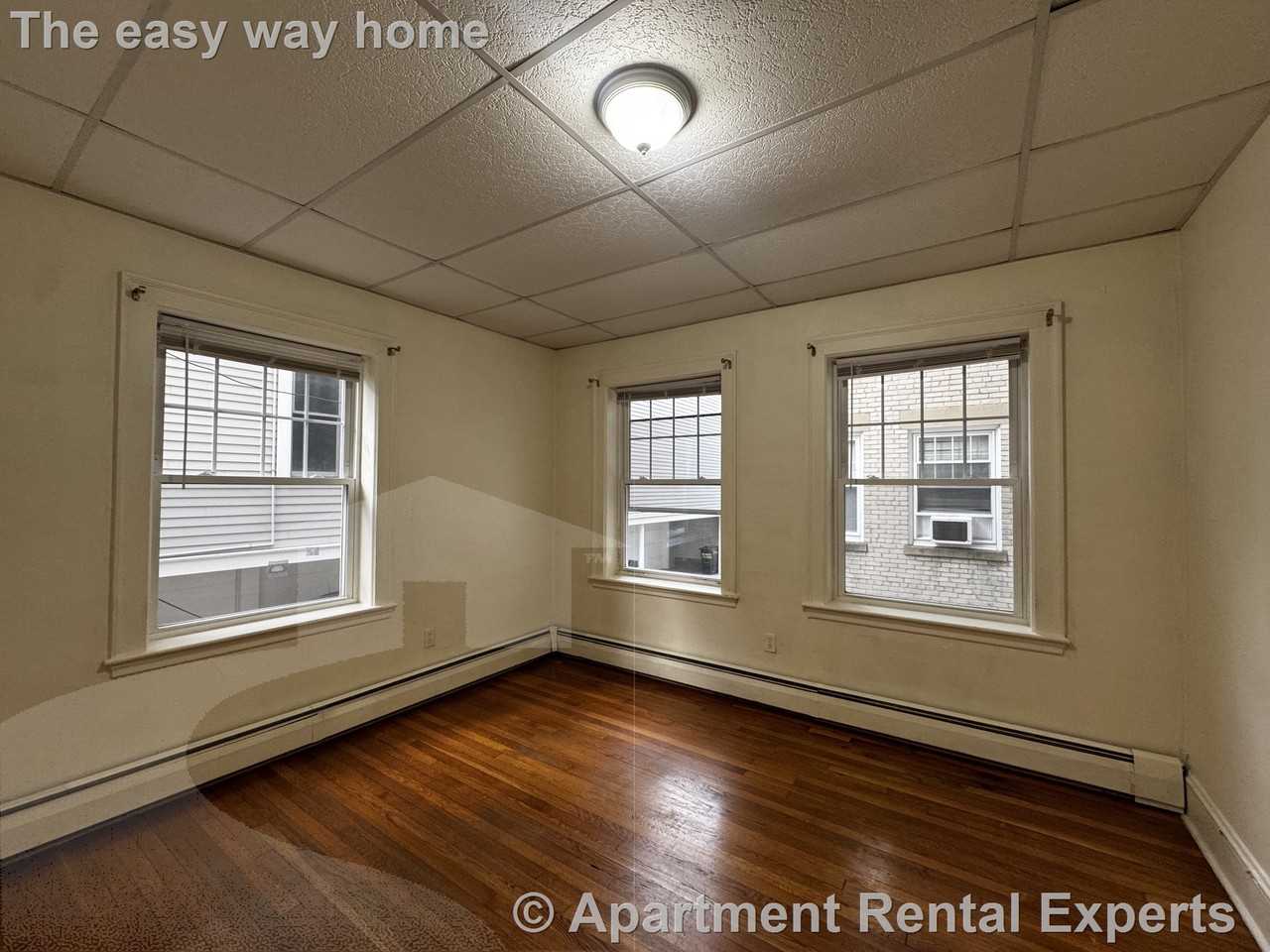 36 College Ave #5 - Photo 3 of 12
