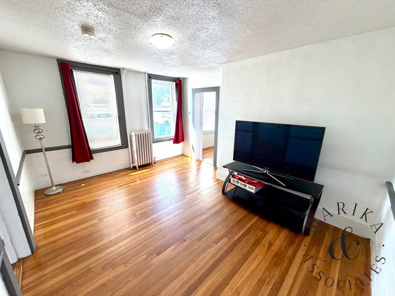 170 Broadway - Photo 4 of 18