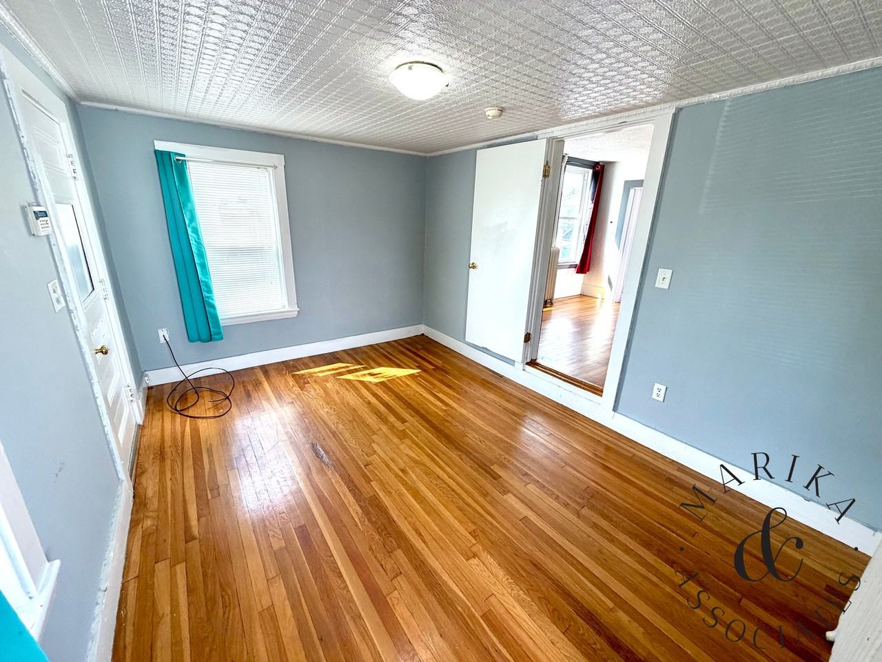 170 Broadway - Photo 6 of 18