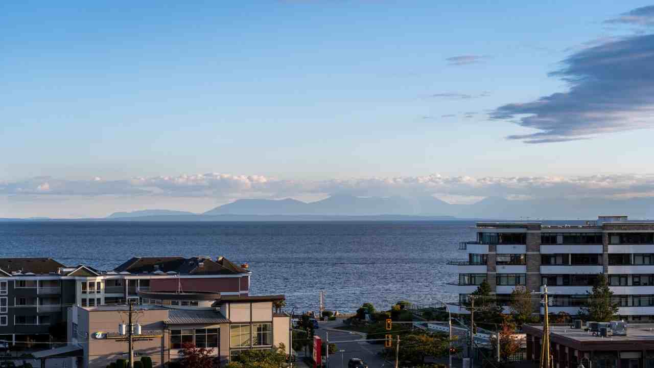 Telus Living Sechelt - Photo 5 of 50