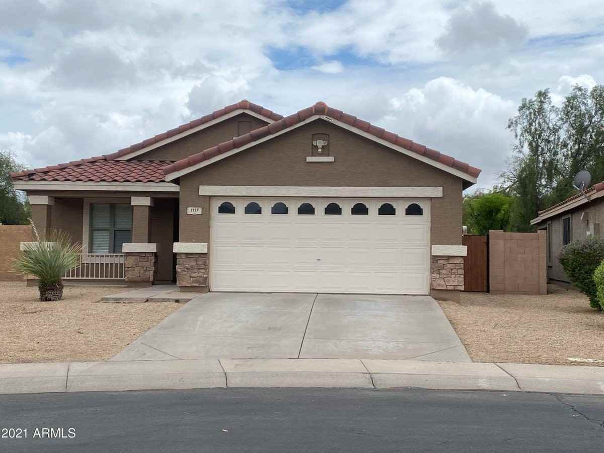 1117 E Arabian Dr - Photo 2 of 22