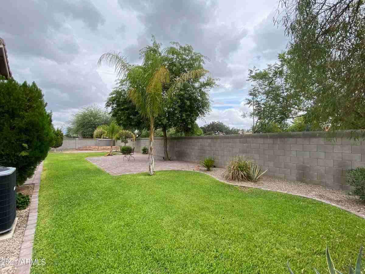 1117 E Arabian Dr - Photo 7 of 22