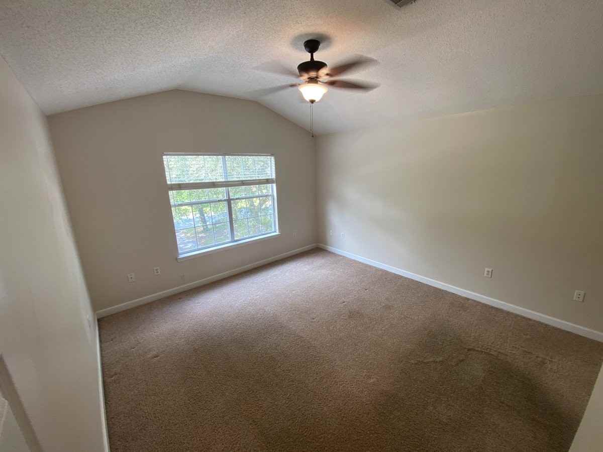 18 North Dr - Photo 6 of 16