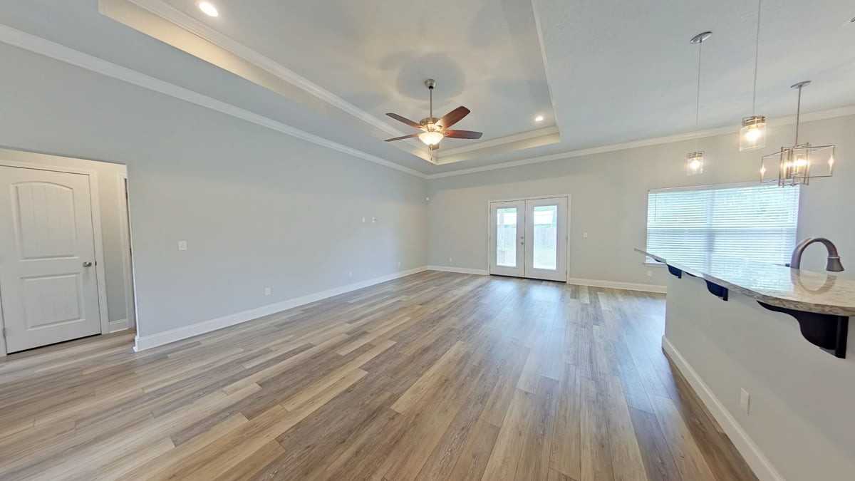 217 Evergreen Dr - Photo 3 of 20