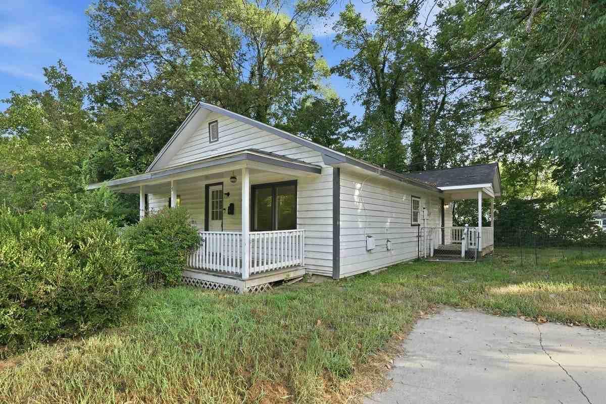511 Liberia St - Photo 7 of 16