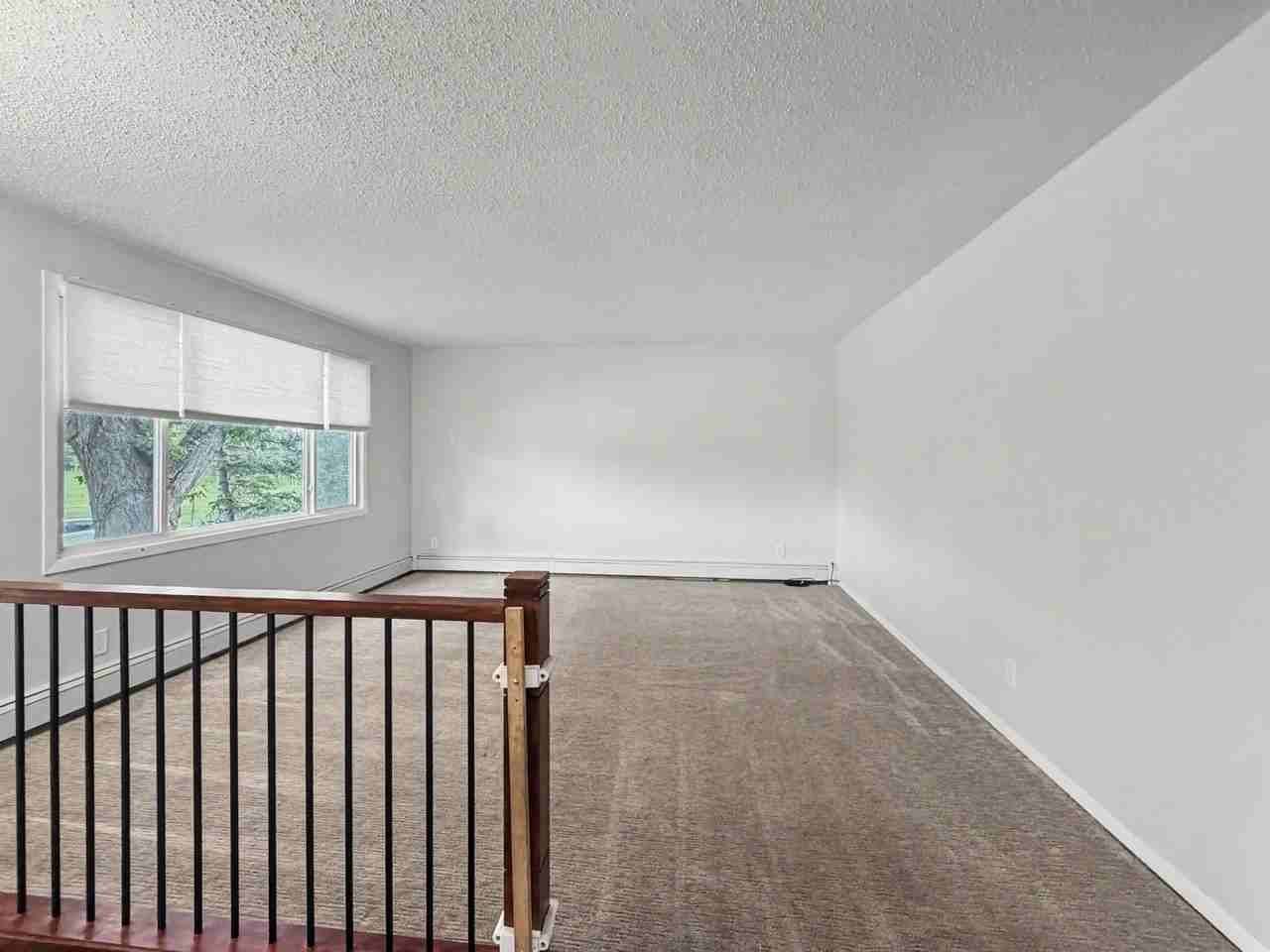 15 Galbraith Dr Sw - Photo 4 of 26