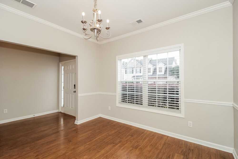 130 Brookvalley Xing - Photo 6 of 17