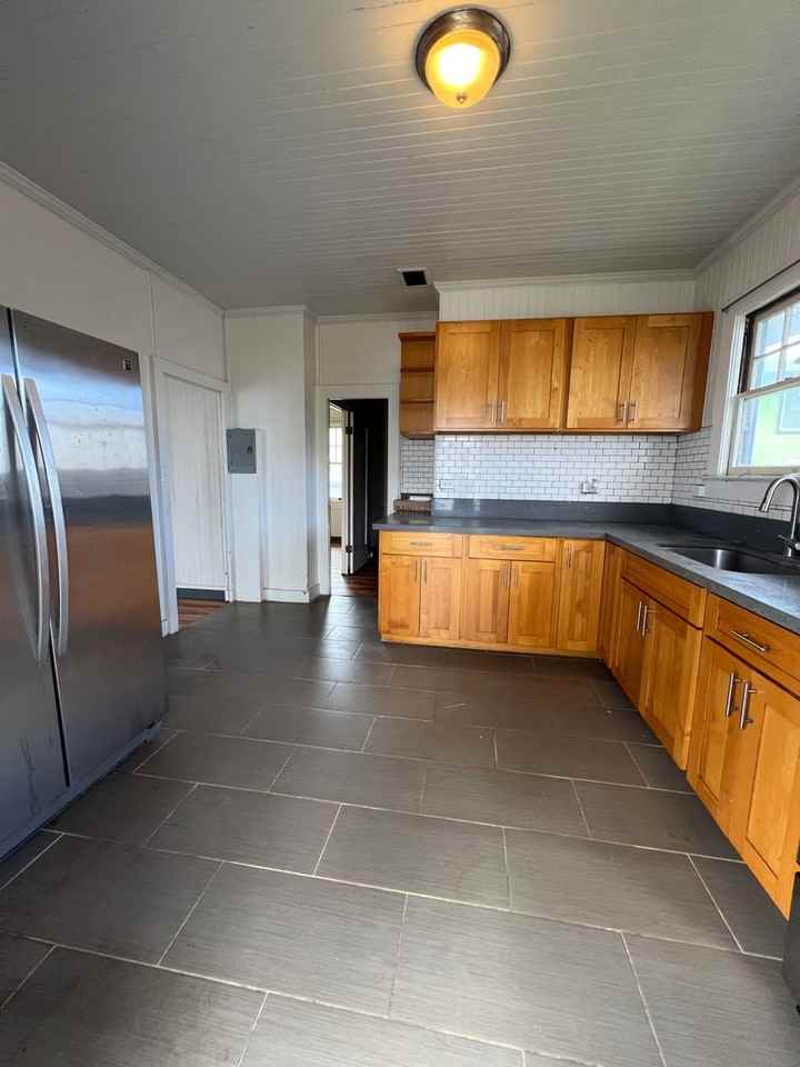 207 Kaia St - Photo 5 of 14