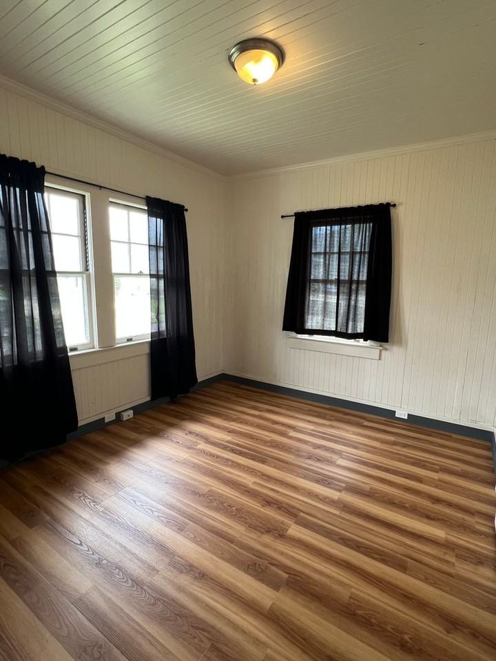 207 Kaia St - Photo 7 of 14