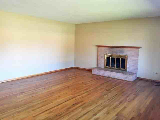 6923 Kansas St - Photo 3 of 21