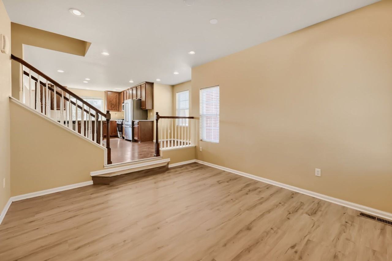 1696 Odyssey Ct - Photo 4 of 43