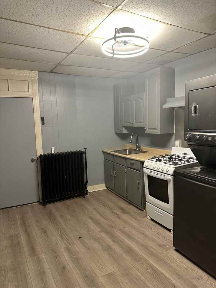 1808 Aiken St - Photo 5 of 9