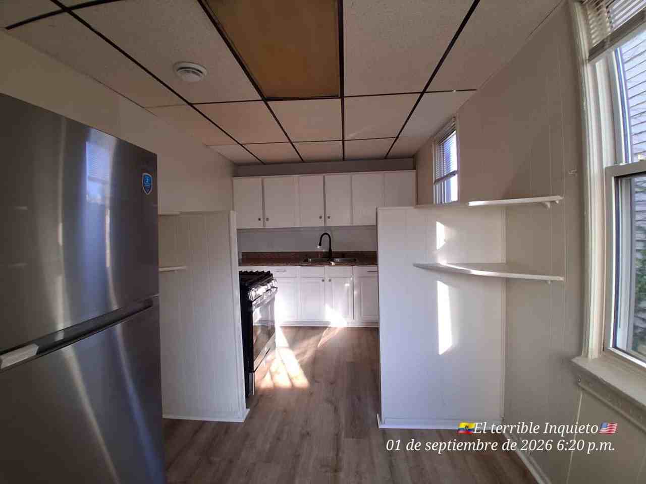 122 Amanda Ave - Photo 6 of 16