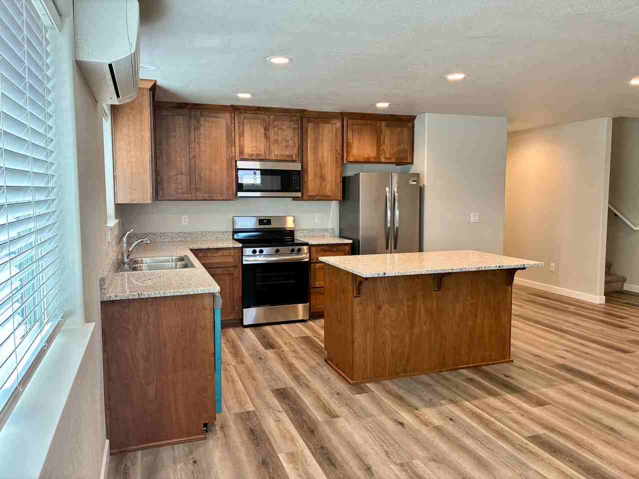 1133 Annalise St - Photo 6 of 23