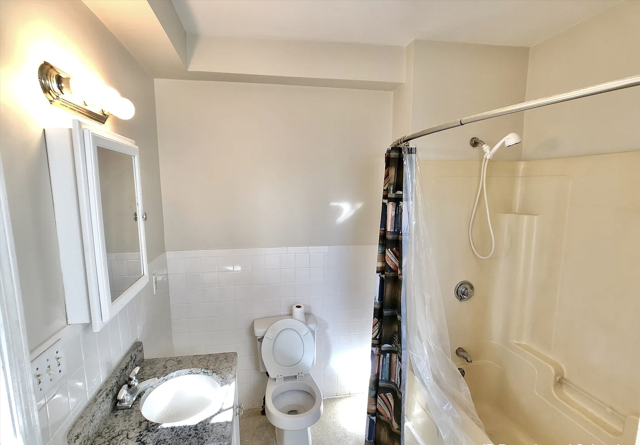183 Heath St #2 - Photo 7 of 11
