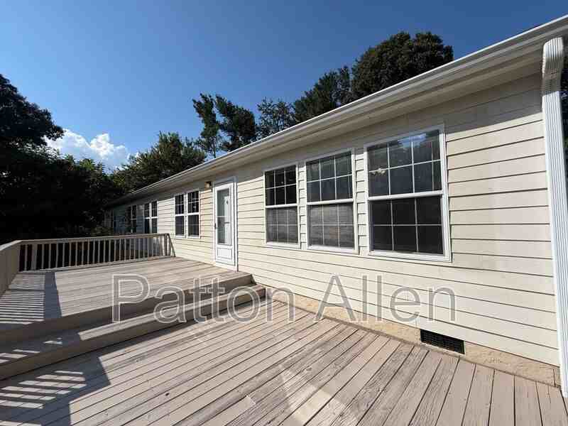 18 Meadowview Ter - Photo 2 of 32