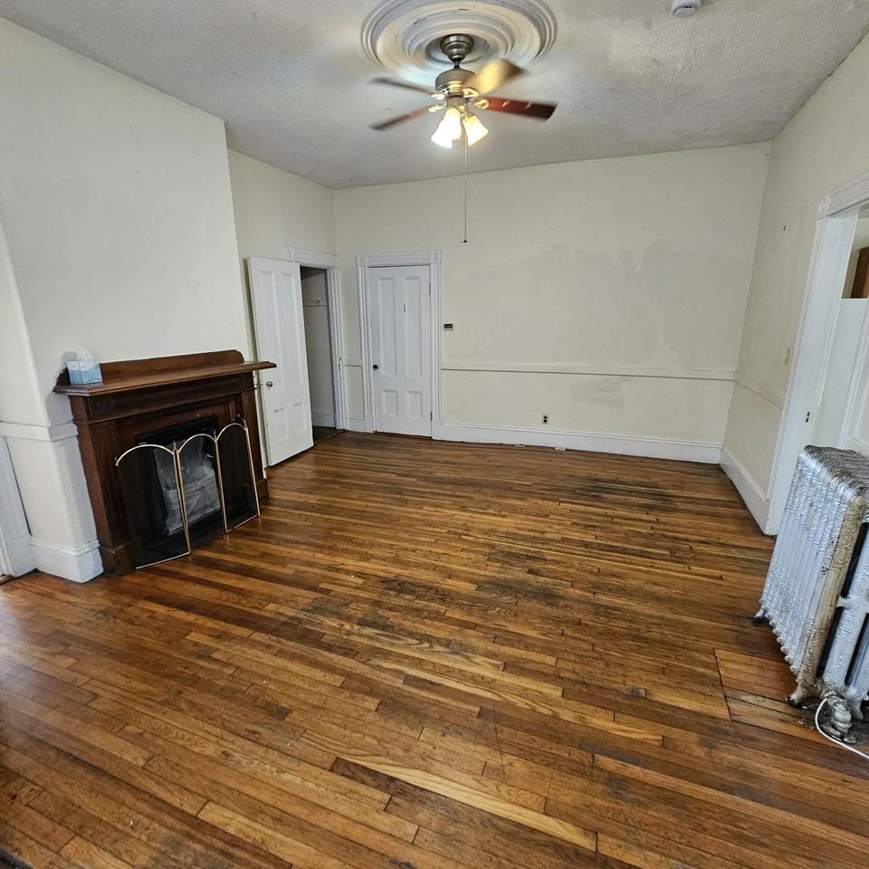 37 Linden St #1 - Photo 5 of 24