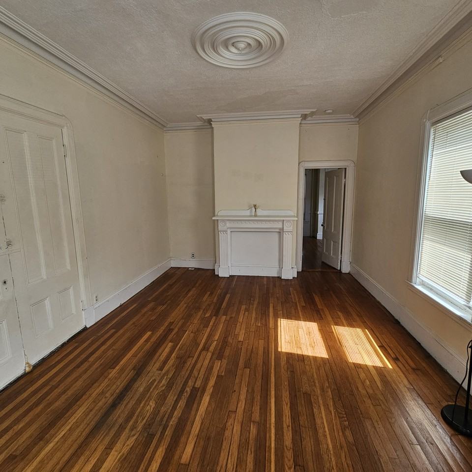 37 Linden St #1 - Photo 7 of 24