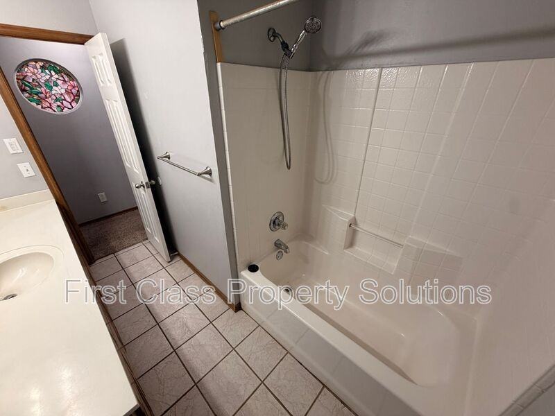 12306 Sw 13th St - Photo 7 of 33