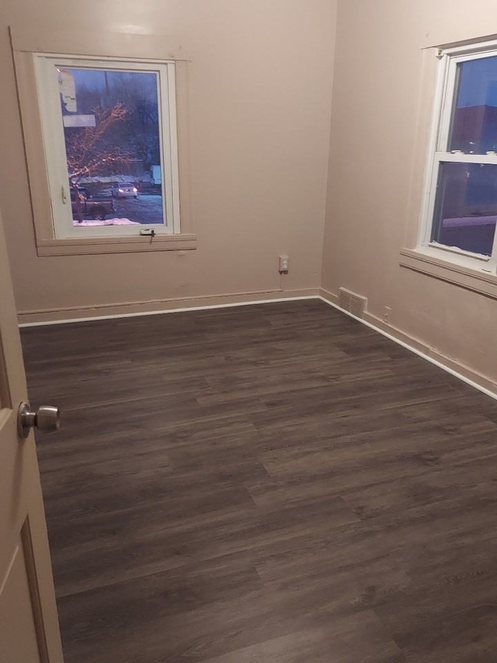252 Auburn Ave #2 - Photo 5 of 7