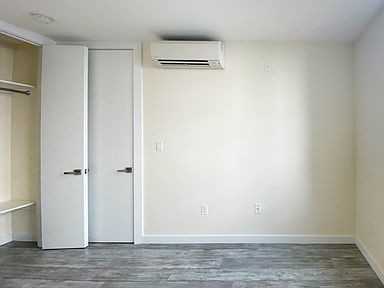 596 E 19th St - Photo 4 of 6