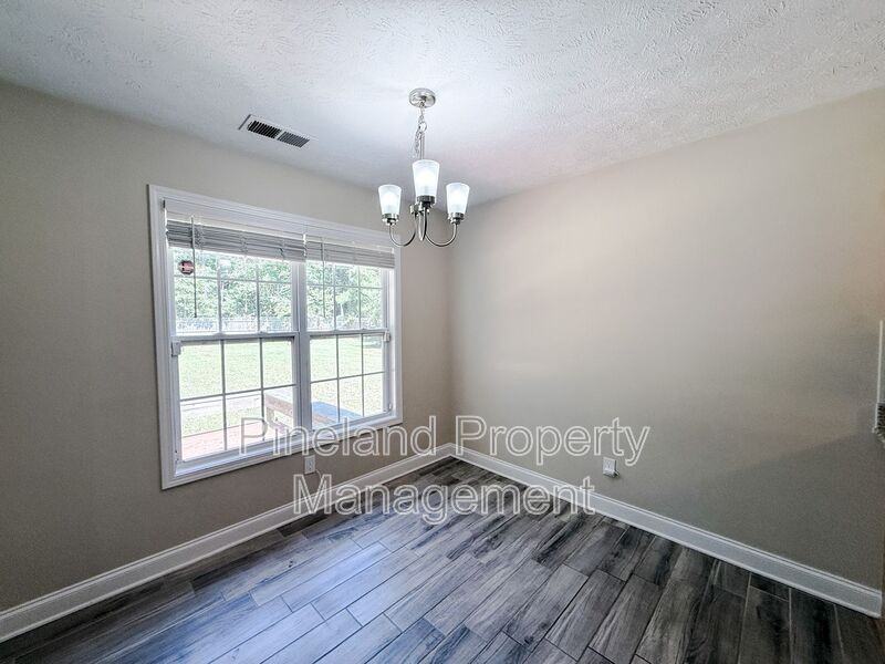 117 Moorea Dr - Photo 5 of 22