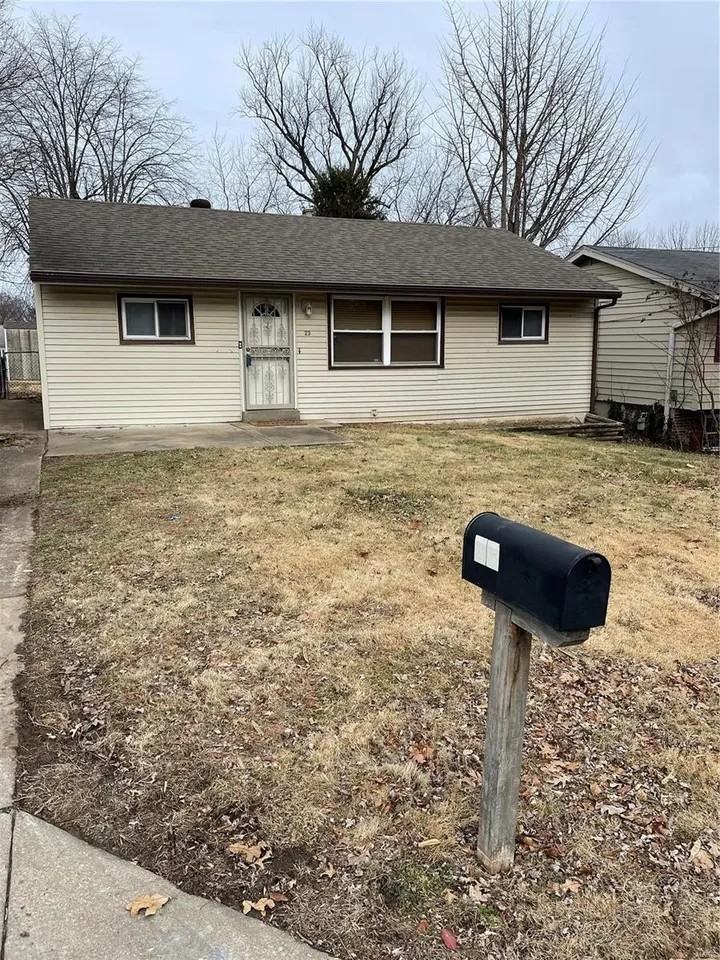 23 Connolly Dr