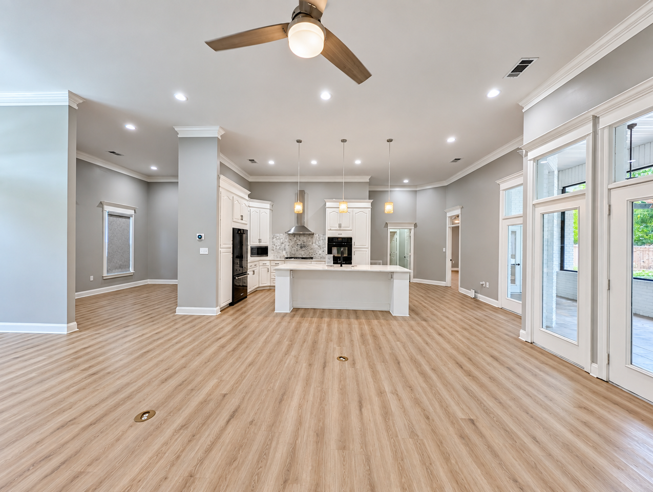 49 Canebrake Blvd - Photo 4 of 31