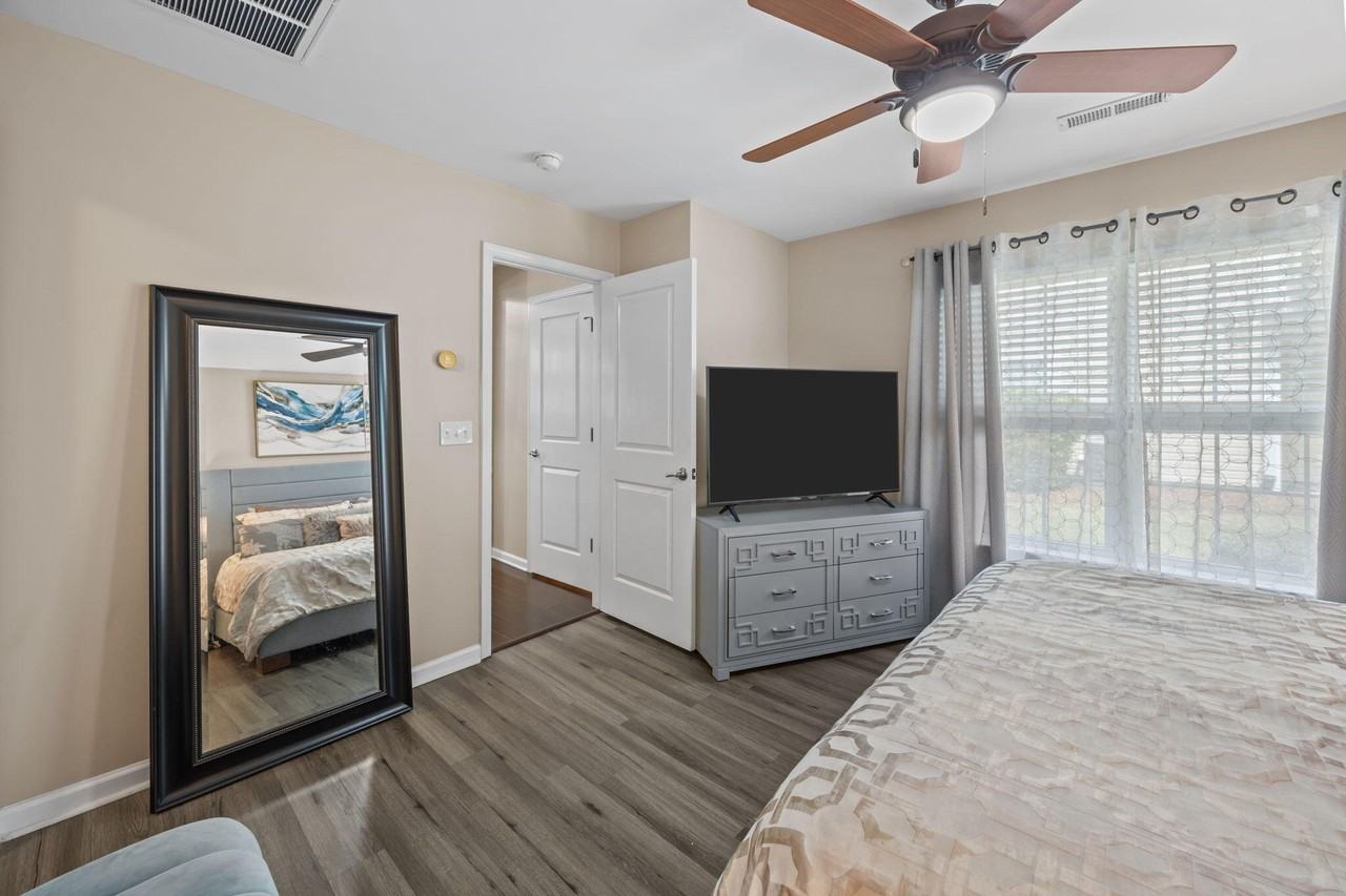 5150 Trump St #1401 - Photo 5 of 33