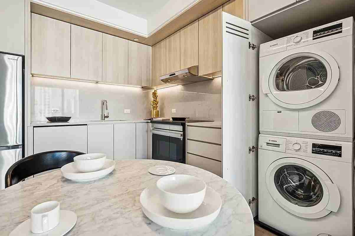 17 Hanover Pl - Photo 7 of 16