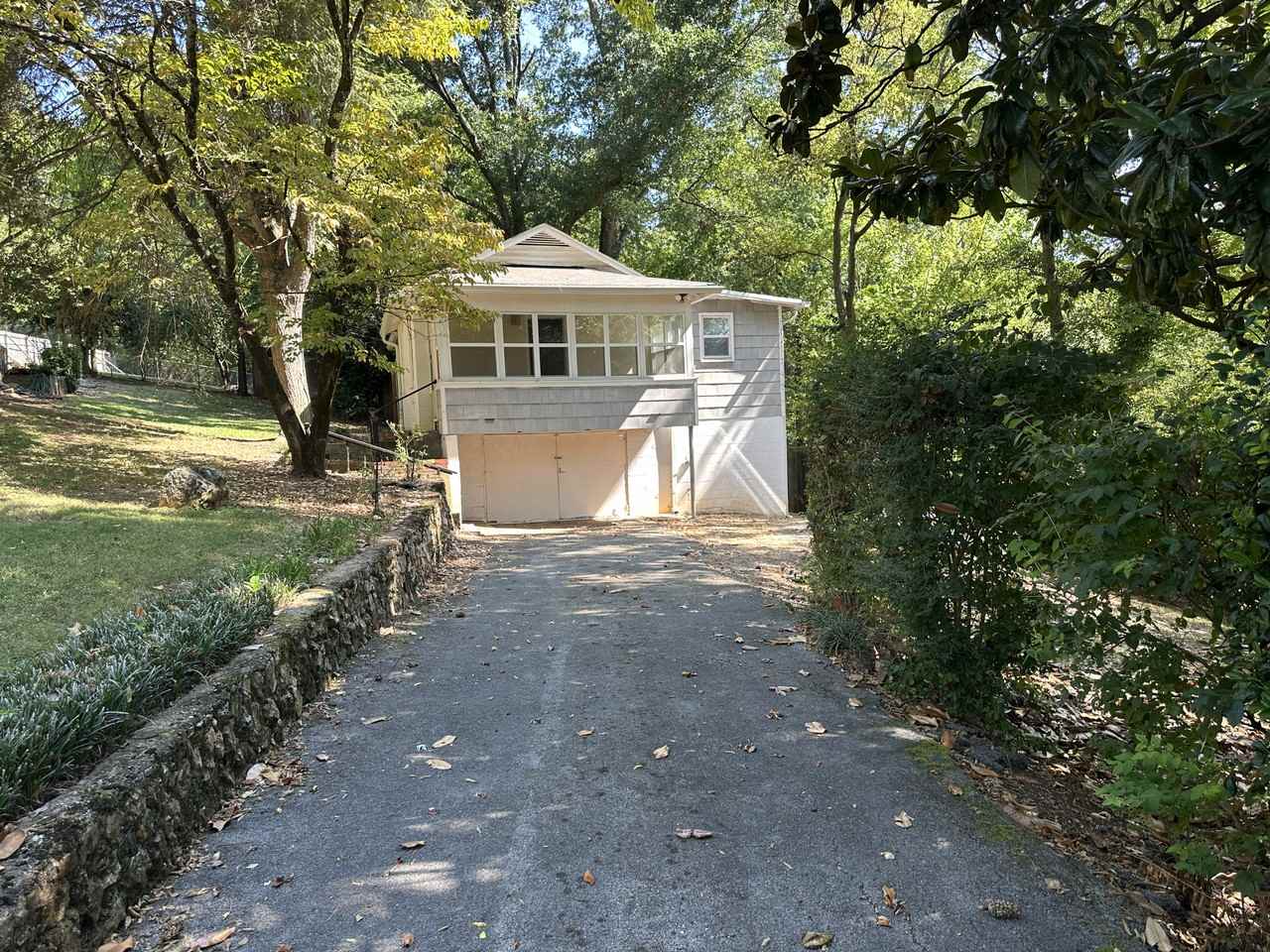 310 1/2 E View Dr - Photo 2 of 45