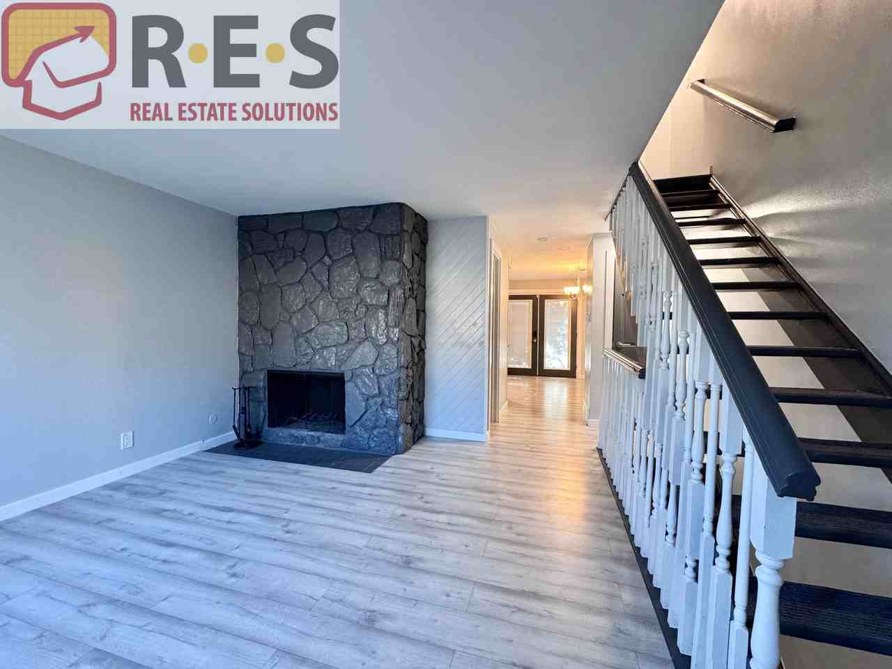 14076 E Utah Cir - Photo 4 of 9