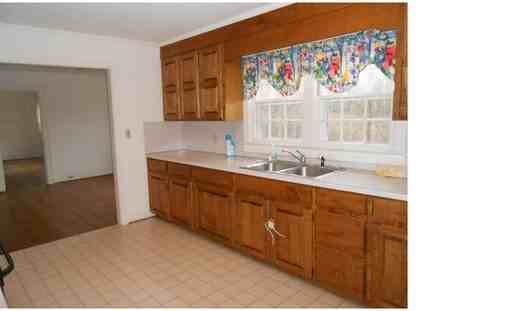 15520 Stokes Ferry Rd - Photo 2 of 6