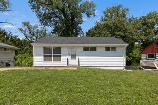 5677 Parchester Dr - Photo 1 of 1