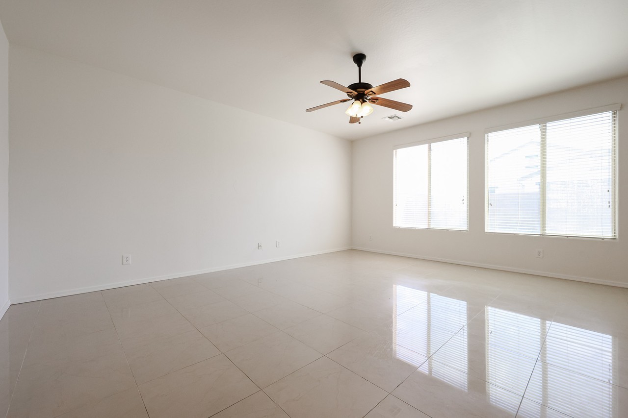 20977 E Via De Olivos - Photo 2 of 44