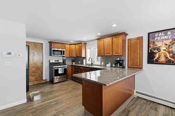 10 Aberdeen St - Photo 7 of 15